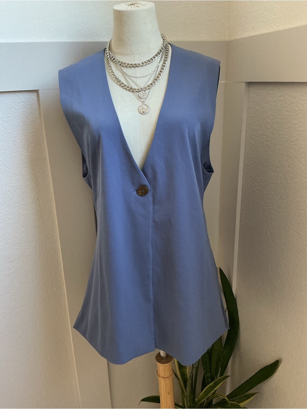Jason Wu Blue Sleeveless V-Neck Button Front Tunic - Picture 3 of 10